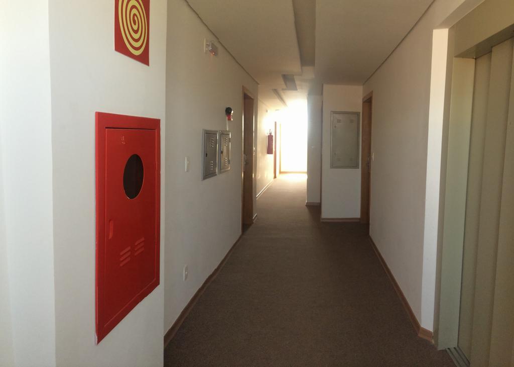 Lord Hotel Aeroporto Confins Vespasiano Esterno foto